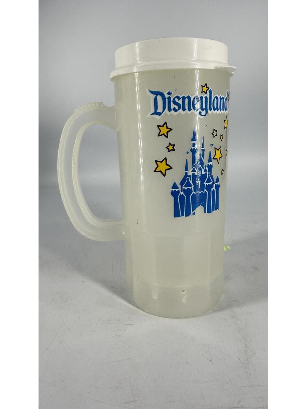 Vintage Disneyland Plastic Travel Mug Mickey Minnie Goofy Donald Castle Cup Lid